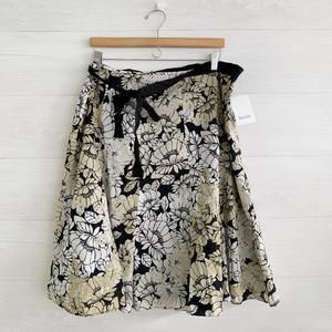 NWT LIZ & CO - Black beige floral flared cotton skirt with sash, sz 18